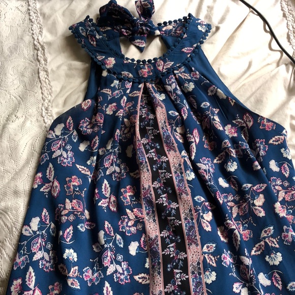 Francesca's Collections Dresses & Skirts - FRANCESCAS - blue & pink dress